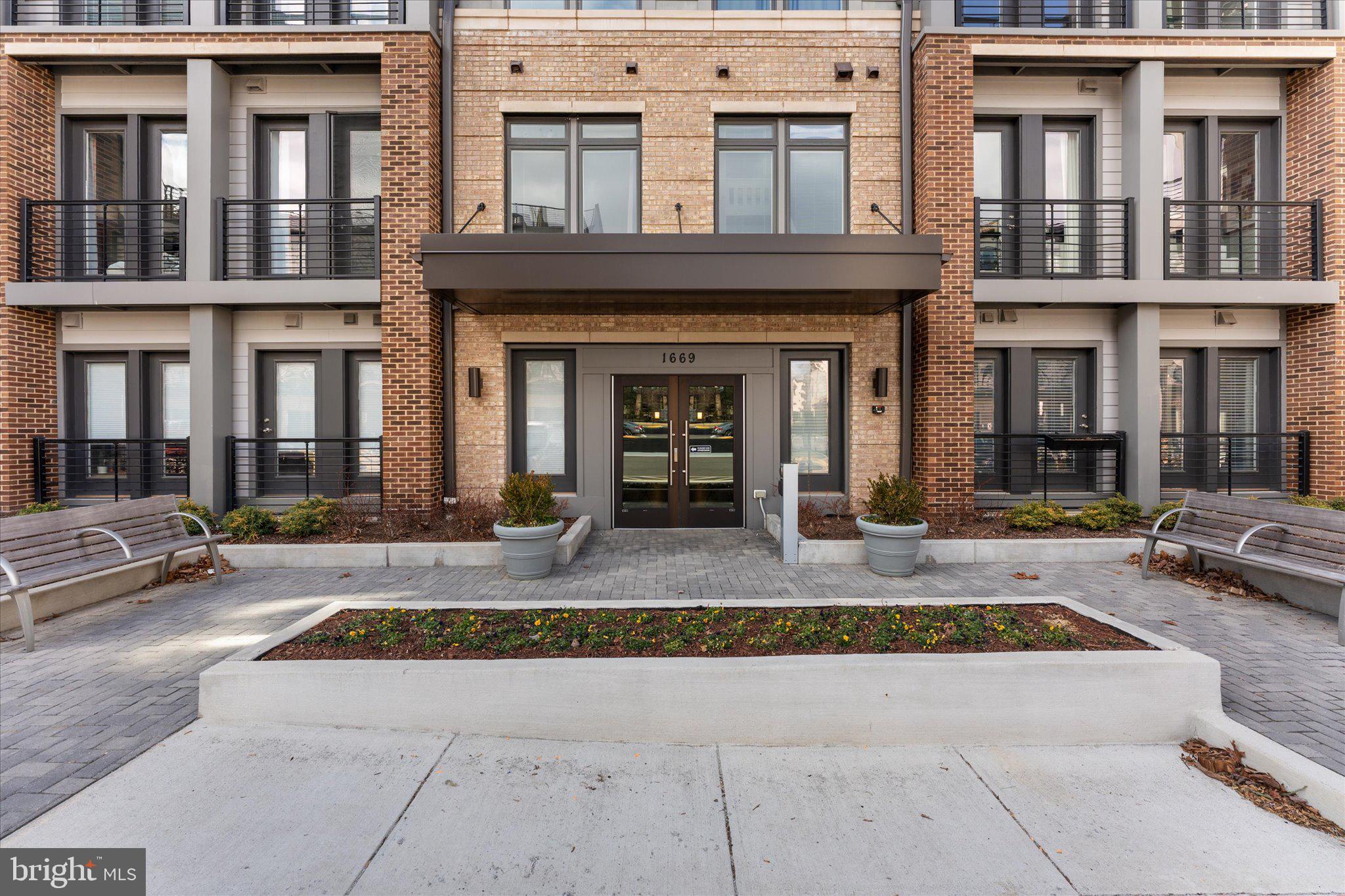 1669 Bandit Loop, Unit 206A Reston, VA 20190 - Photo 54 of 60 Lofts at Tall Oaks
