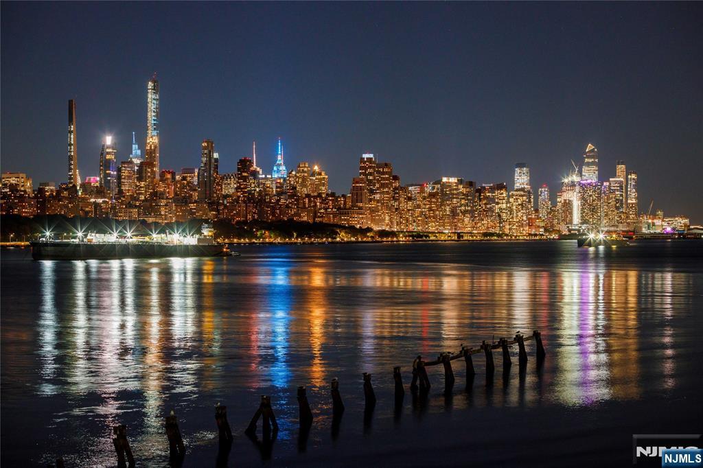 116 The Promenade, Unit 116 Edgewater, NJ 07020 - Photo 26 of 26