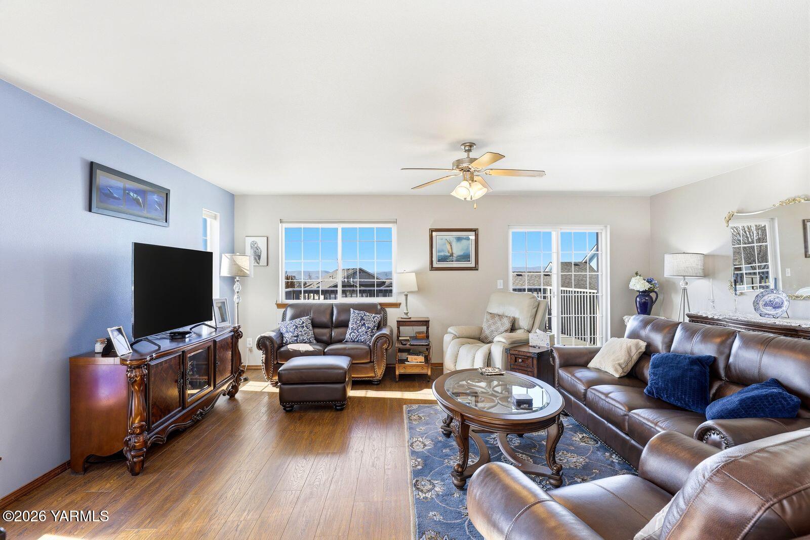 810 Overbluff Lane Yakima, WA 98901 - Photo 14 of 47 810 Overbluff Ln_013