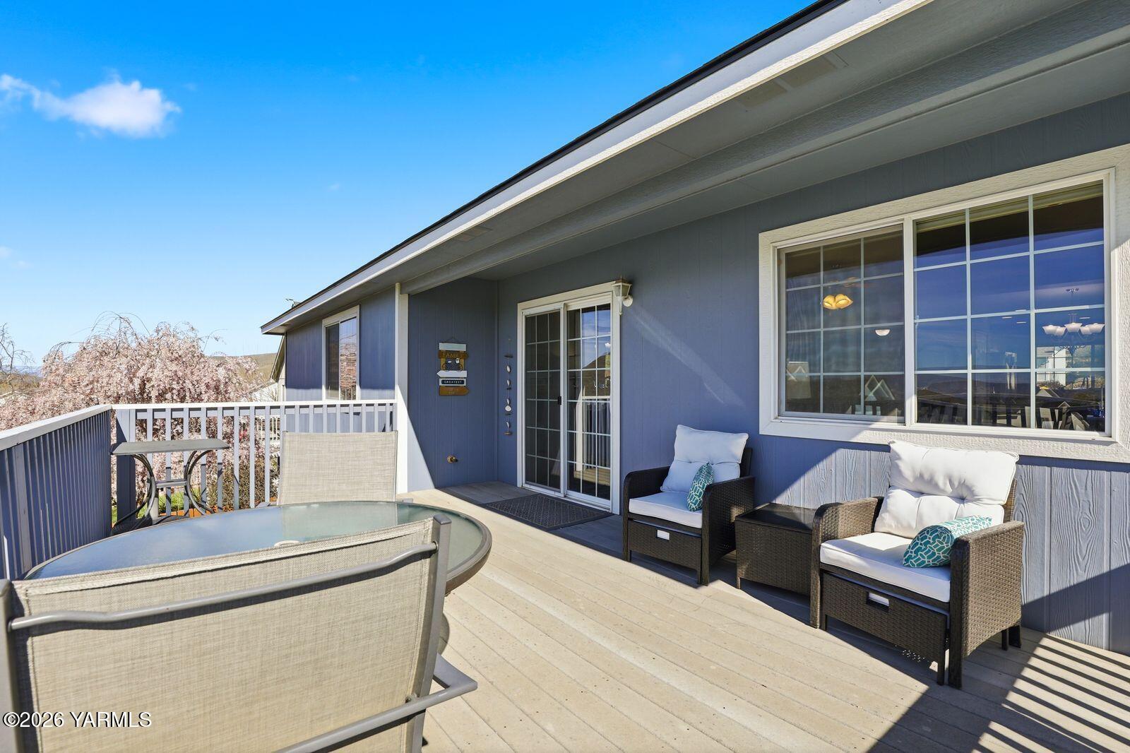 810 Overbluff Lane Yakima, WA 98901 - Photo 19 of 47 810 Overbluff Ln_032