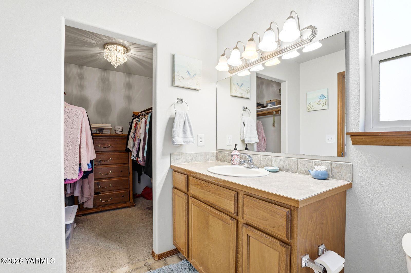 810 Overbluff Lane Yakima, WA 98901 - Photo 22 of 47 810 Overbluff Ln_019