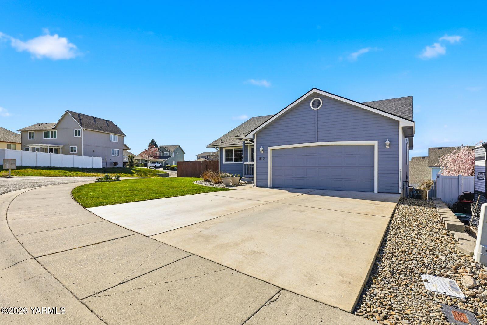 810 Overbluff Lane Yakima, WA 98901 - Photo 39 of 47 810 Overbluff Ln_003