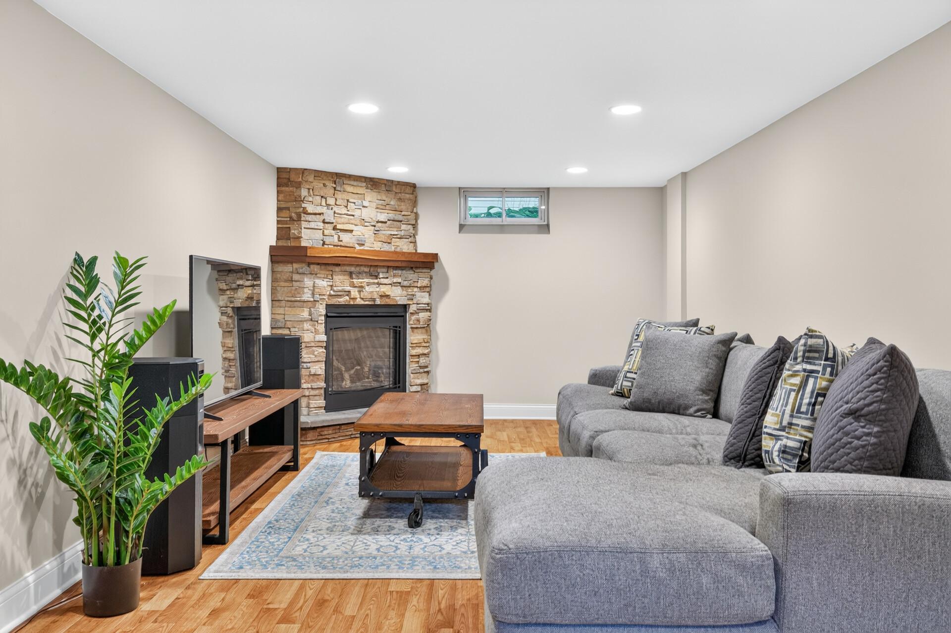 2431 Ridge Lane Mounds View, MN 55112 - Photo 15 of 26 Gallery Image 15