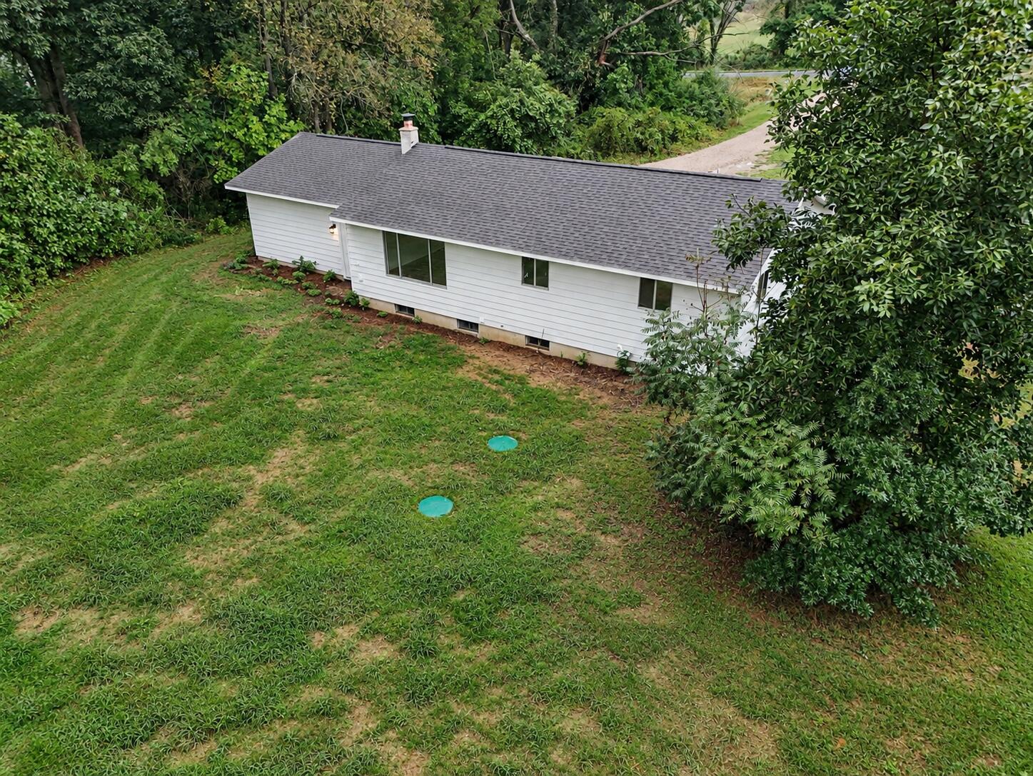 1150 Baseline Road Battle Creek, MI 49017 - Photo 25 of 31 backyard