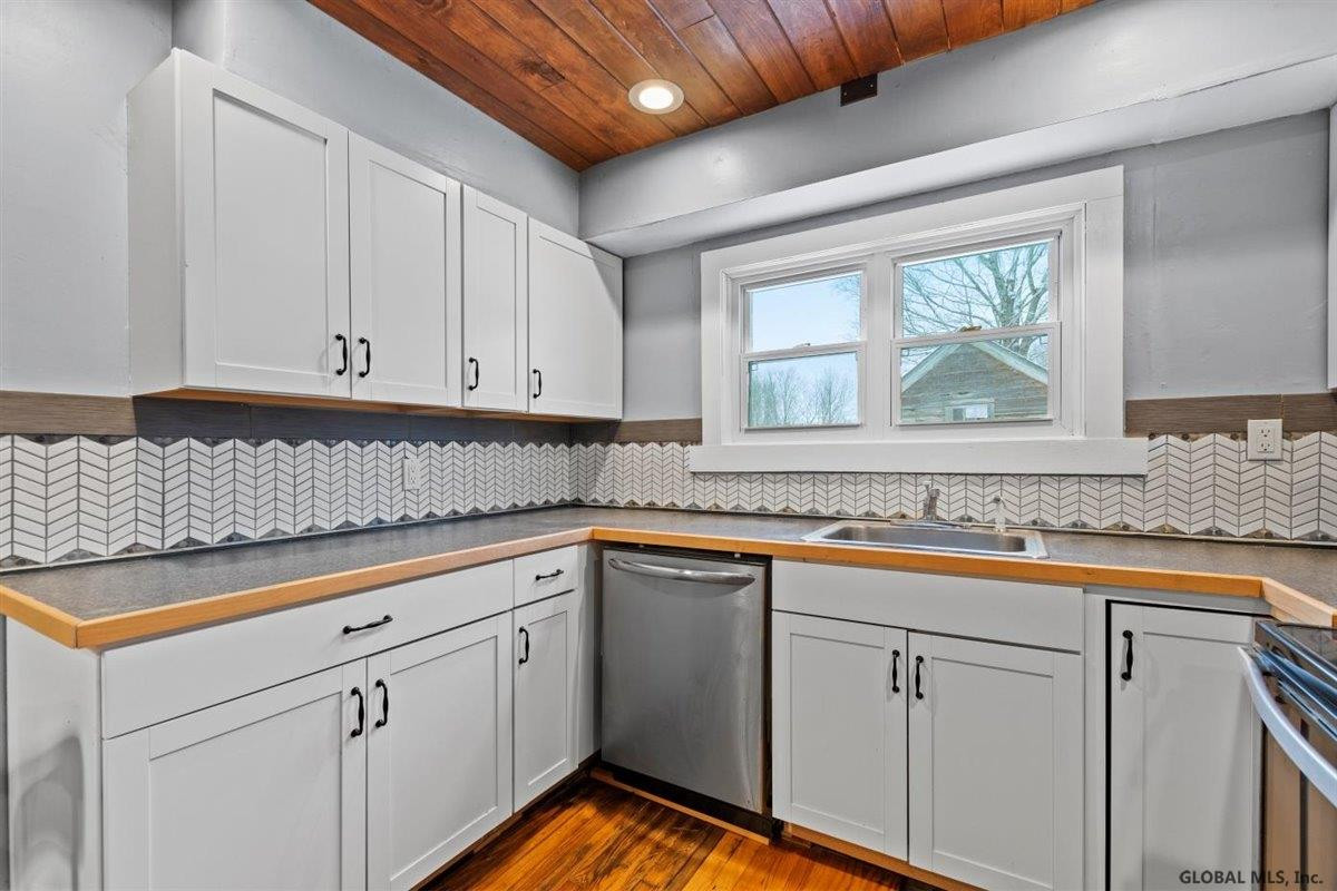 1187 County Rte 30 Salem, NY 12865 - Photo 13 of 43 Photo 13