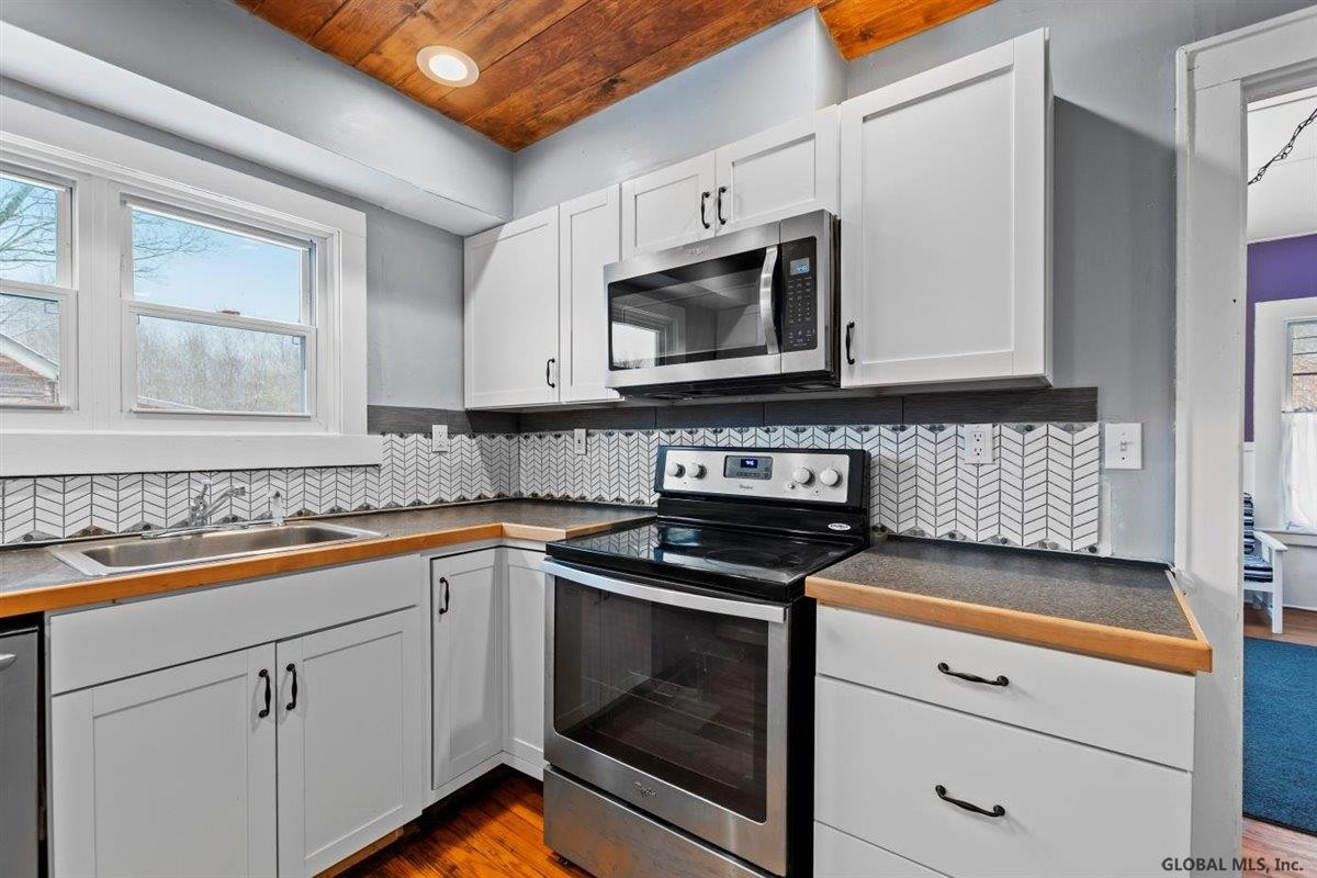 1187 County Rte 30 Salem, NY 12865 - Photo 14 of 43 Photo 14