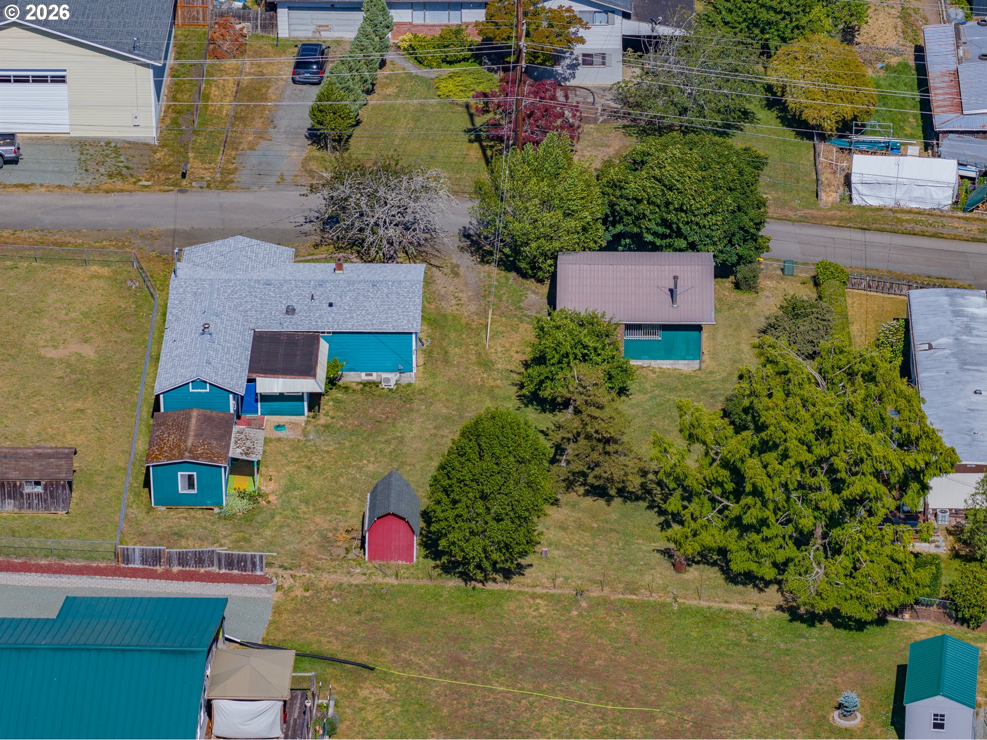 412 23rd Street Myrtle Point, OR 97458 - Photo 3 of 42