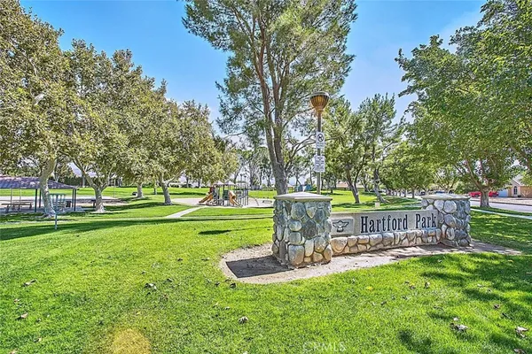 $325,000 | 27646 Lakeview Drive, Helendale, CA 92342