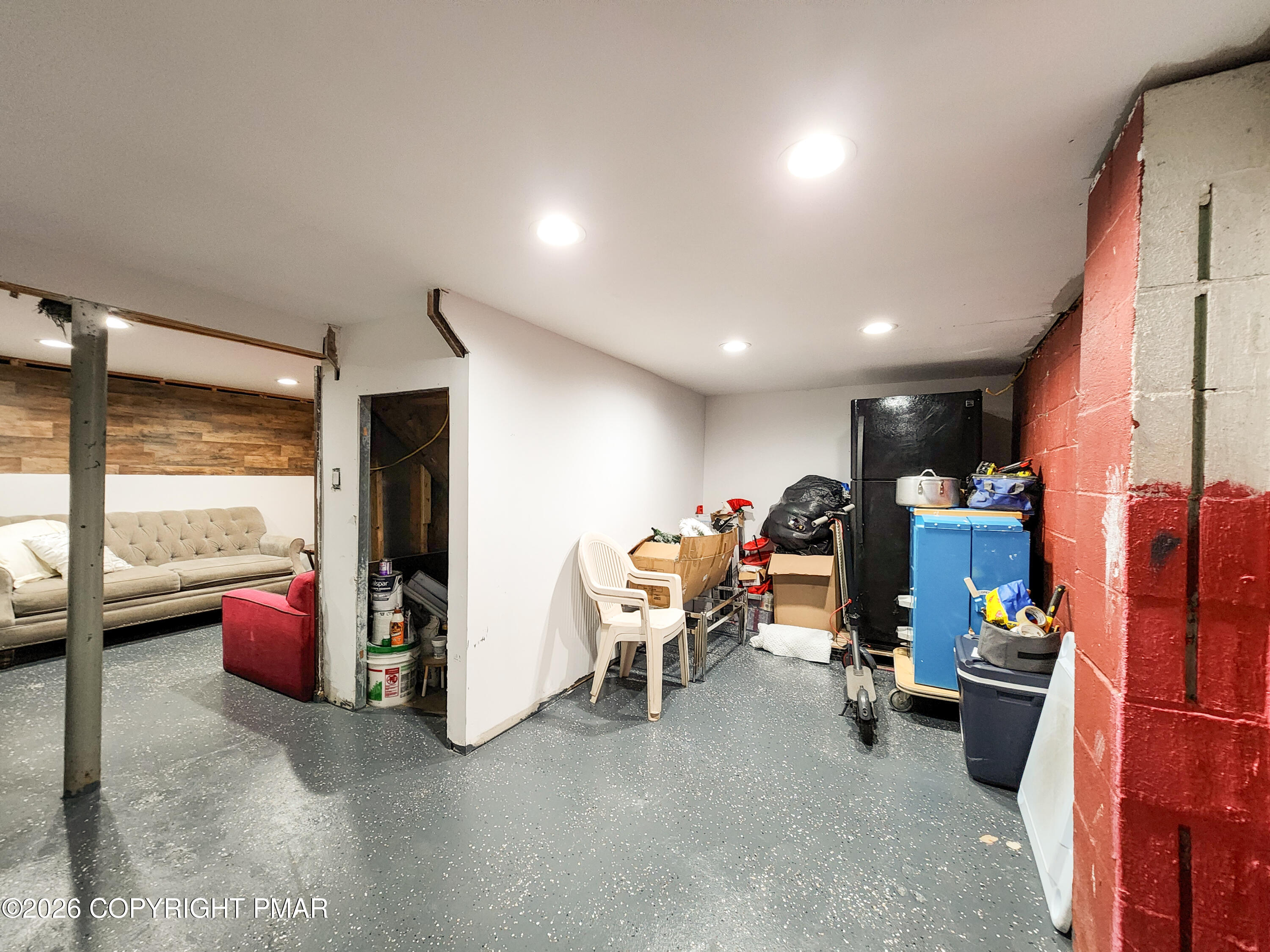 6319 Laurel Road Pocono Summit, PA 18346 - Photo 21 of 22 a view of a room with gym equipment