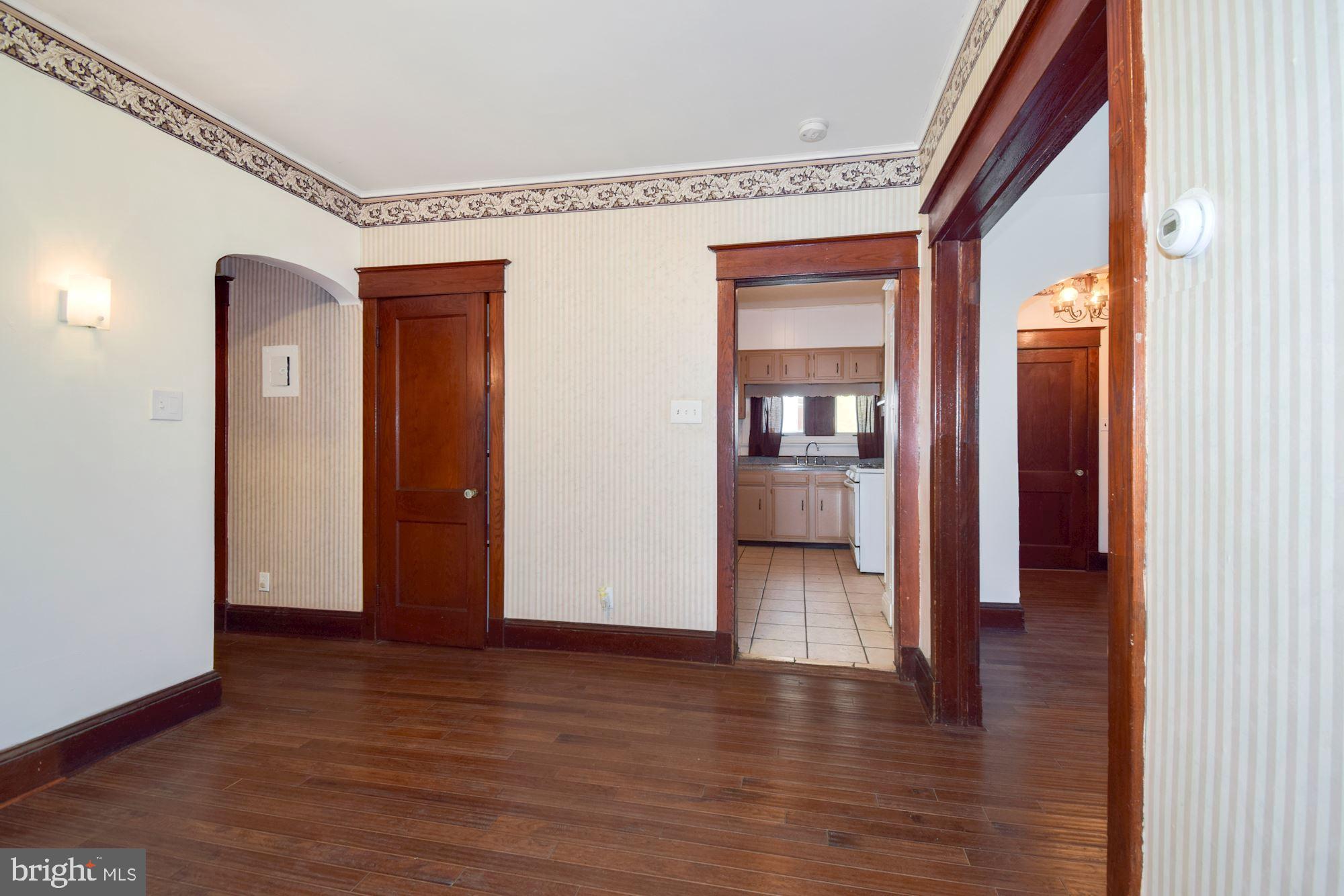 1816 Pennington Road Trenton, NJ 08618 - Photo 7 of 30
