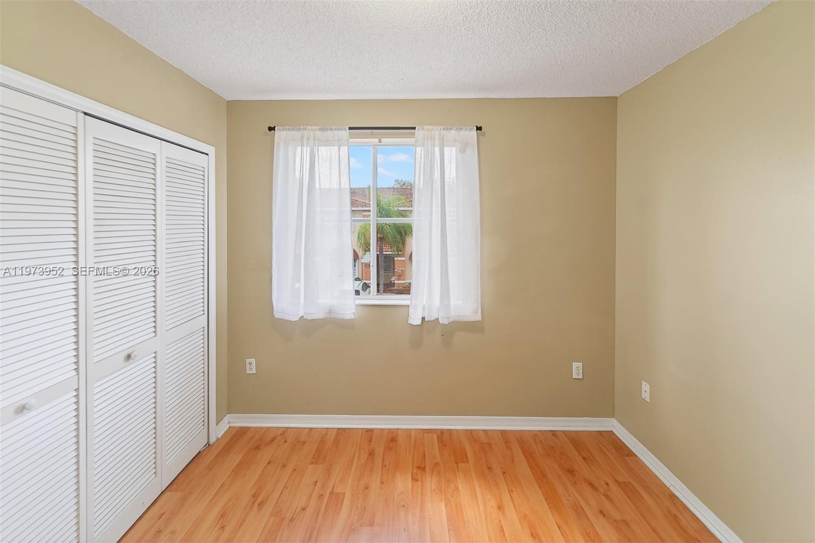 6375 Southwest 139th Avenue Miami, FL 33183 - Photo 13 of 25