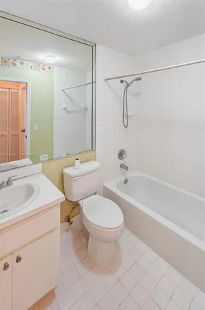 $2,750 | 6375 Southwest 139th Avenue, Miami, FL 33183