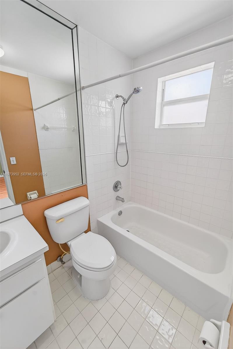 6375 Southwest 139th Avenue Miami, FL 33183 - Photo 21 of 25