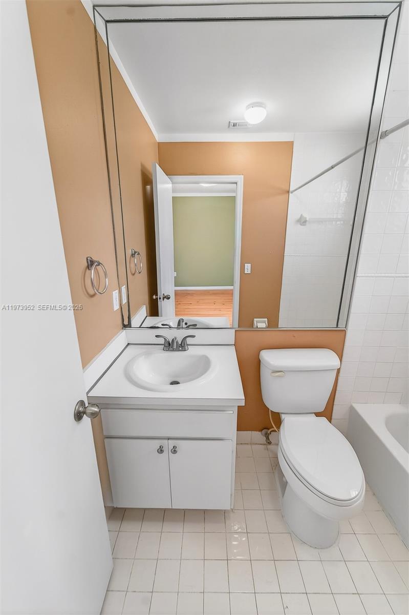 6375 Southwest 139th Avenue Miami, FL 33183 - Photo 22 of 25