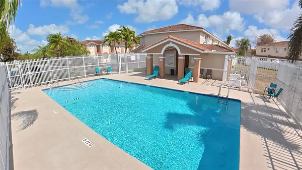 $2,750 | 6375 Southwest 139th Avenue, Miami, FL 33183