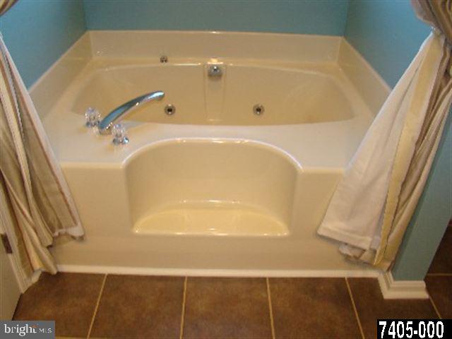 2749 Chestnut Run Road York, PA 17402 - Photo 14 of 15 Gallery Image 14