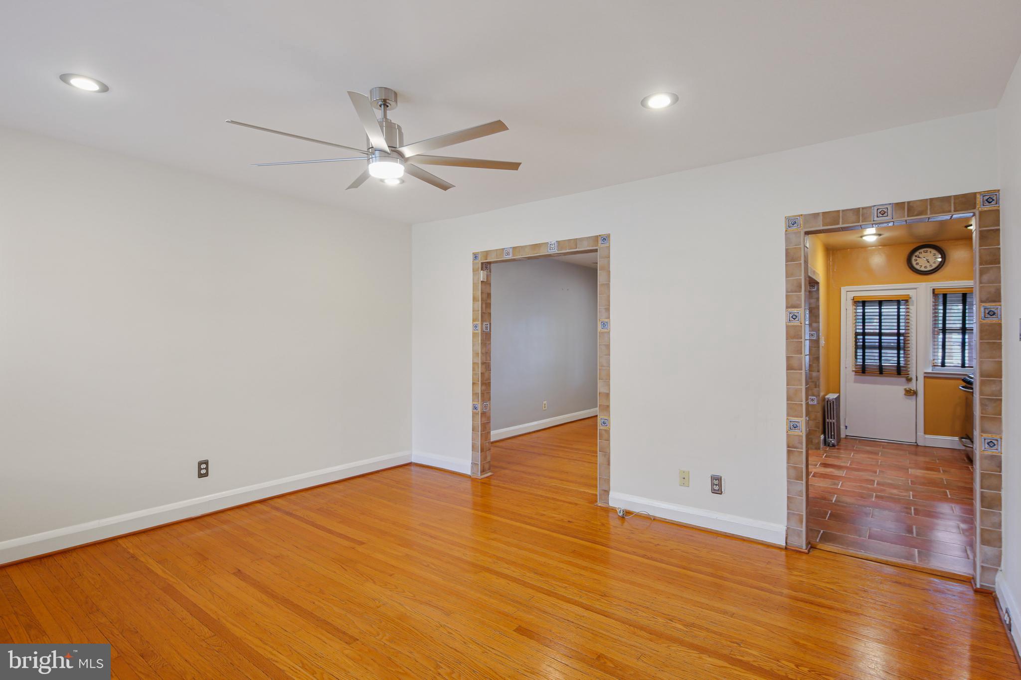 5206 Old Frederick Road Baltimore, MD 21229 - Photo 8 of 30