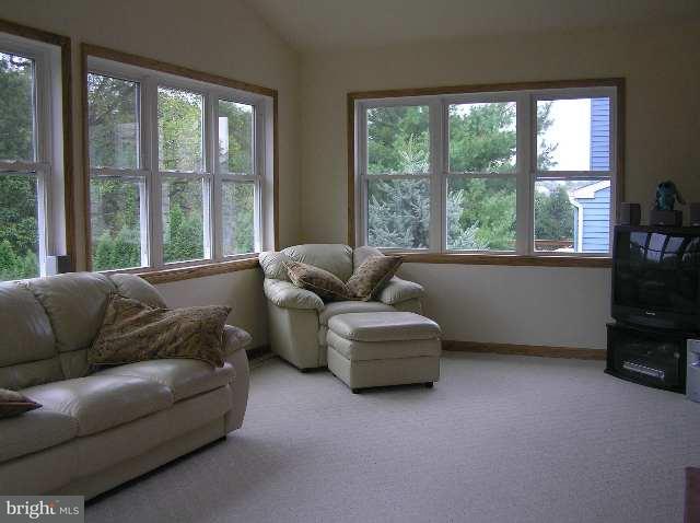 5000 Arney Road Harrisburg, PA 17111 - Photo 4 of 5 Gallery Image 4