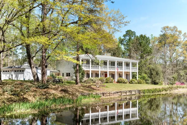 $2,400,000 | 1223 Wire Road West, Perkinston, MS 39573