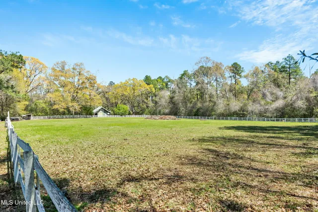 $2,400,000 | 1223 Wire Road West, Perkinston, MS 39573