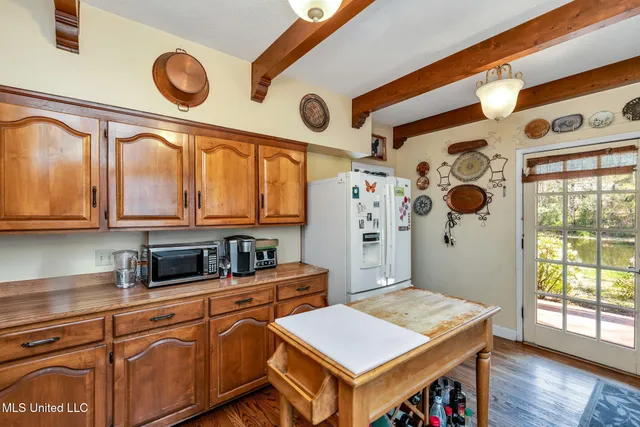 $2,400,000 | 1223 Wire Road West, Perkinston, MS 39573