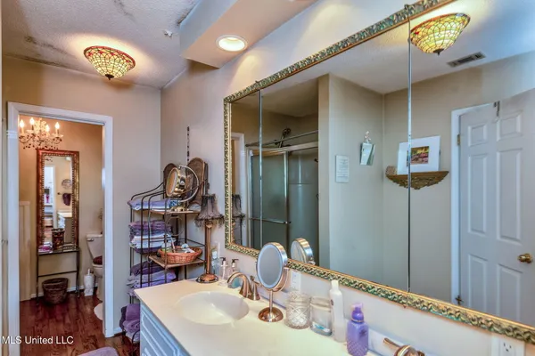 $2,400,000 | 1223 Wire Road West, Perkinston, MS 39573