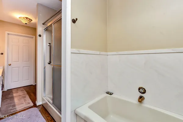 $2,400,000 | 1223 Wire Road West, Perkinston, MS 39573