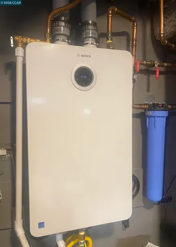 a view of livingroom