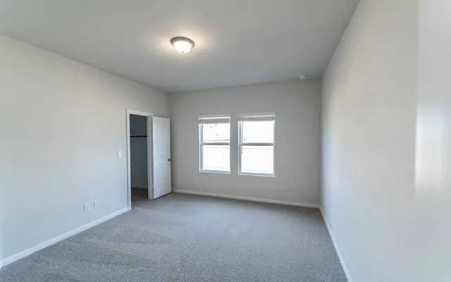 $349,900 | 508 Bobcat Creek Drive, Jarrell, TX 76537