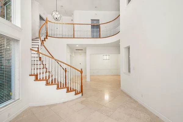 $833,000 | 3011 Bonnebridge Way Boulevard, Houston, TX 77082