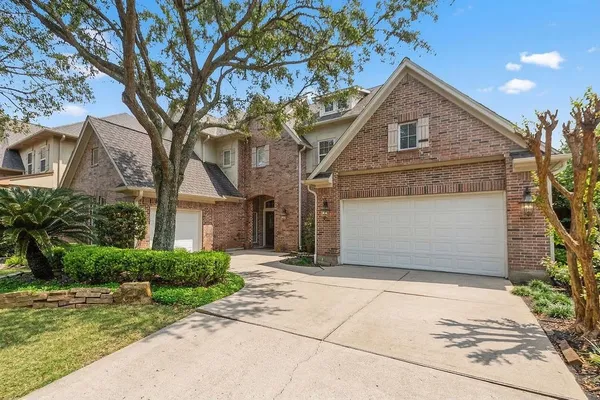 $833,000 | 3011 Bonnebridge Way Boulevard, Houston, TX 77082