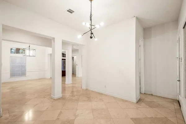 $833,000 | 3011 Bonnebridge Way Boulevard, Houston, TX 77082