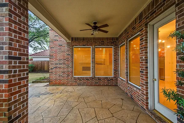 $833,000 | 3011 Bonnebridge Way Boulevard, Houston, TX 77082