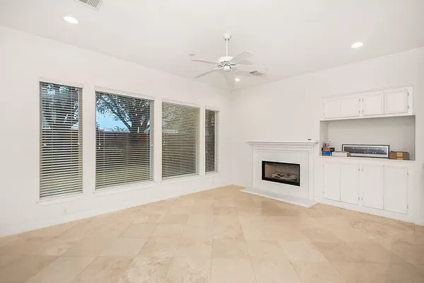 $833,000 | 3011 Bonnebridge Way Boulevard, Houston, TX 77082