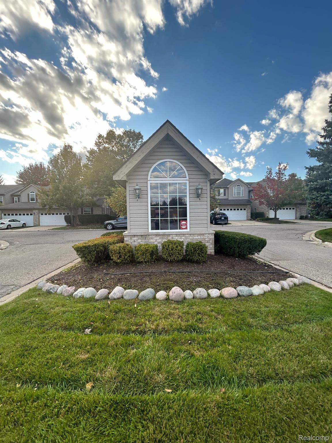 41484 Glade Road Canton, MI 48187 - Photo 34 of 35