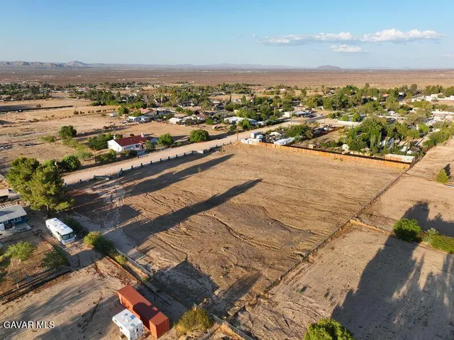 $149,000 | Longview Road, Unit W11, Pearblossom, CA 93553