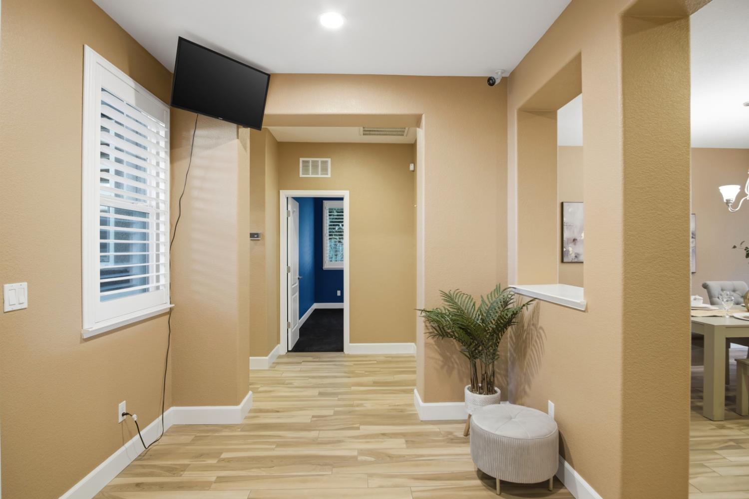 655 Mono Street Manteca, CA 95337 - Photo 8 of 41