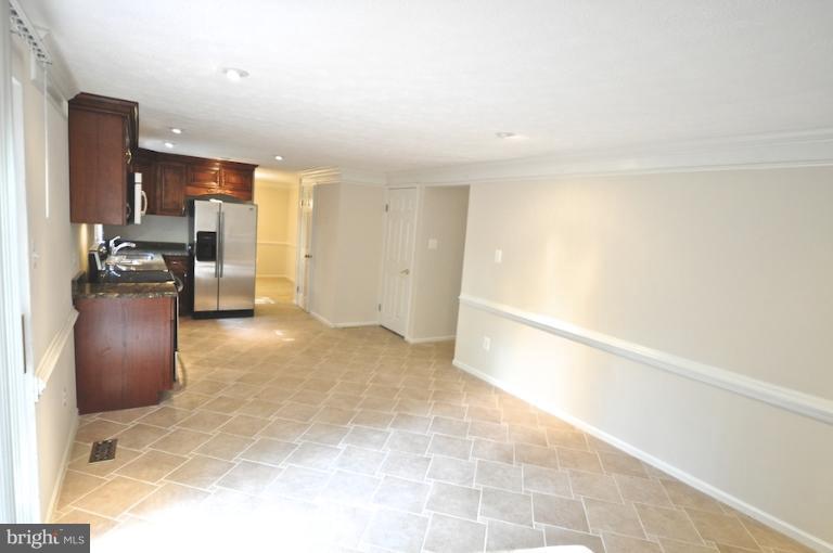 589 Over Ridge Drive Frederick, MD 21703 - Photo 8 of 28 Kitchen