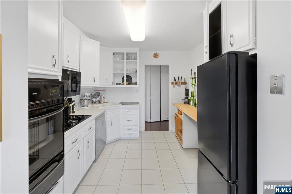 2077 Center Avenue, Unit 7G Fort Lee, NJ 07024 - Photo 6 of 12