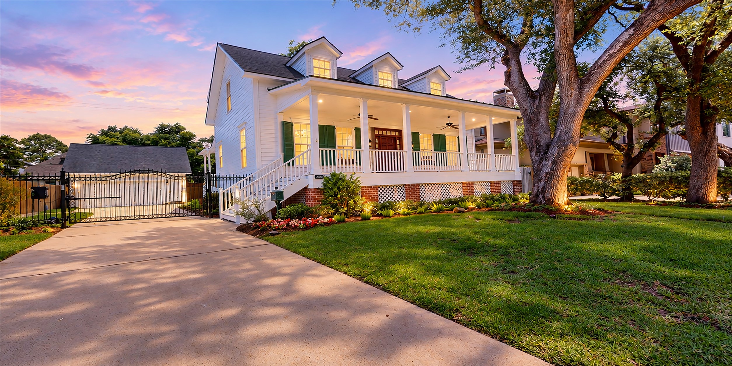 4050 Dumbarton Street Houston, TX 77025 - Photo 1 of 48 Welcome to 4050 Dumbarton St. Home has been renovated inside and out and will not disappoint.
