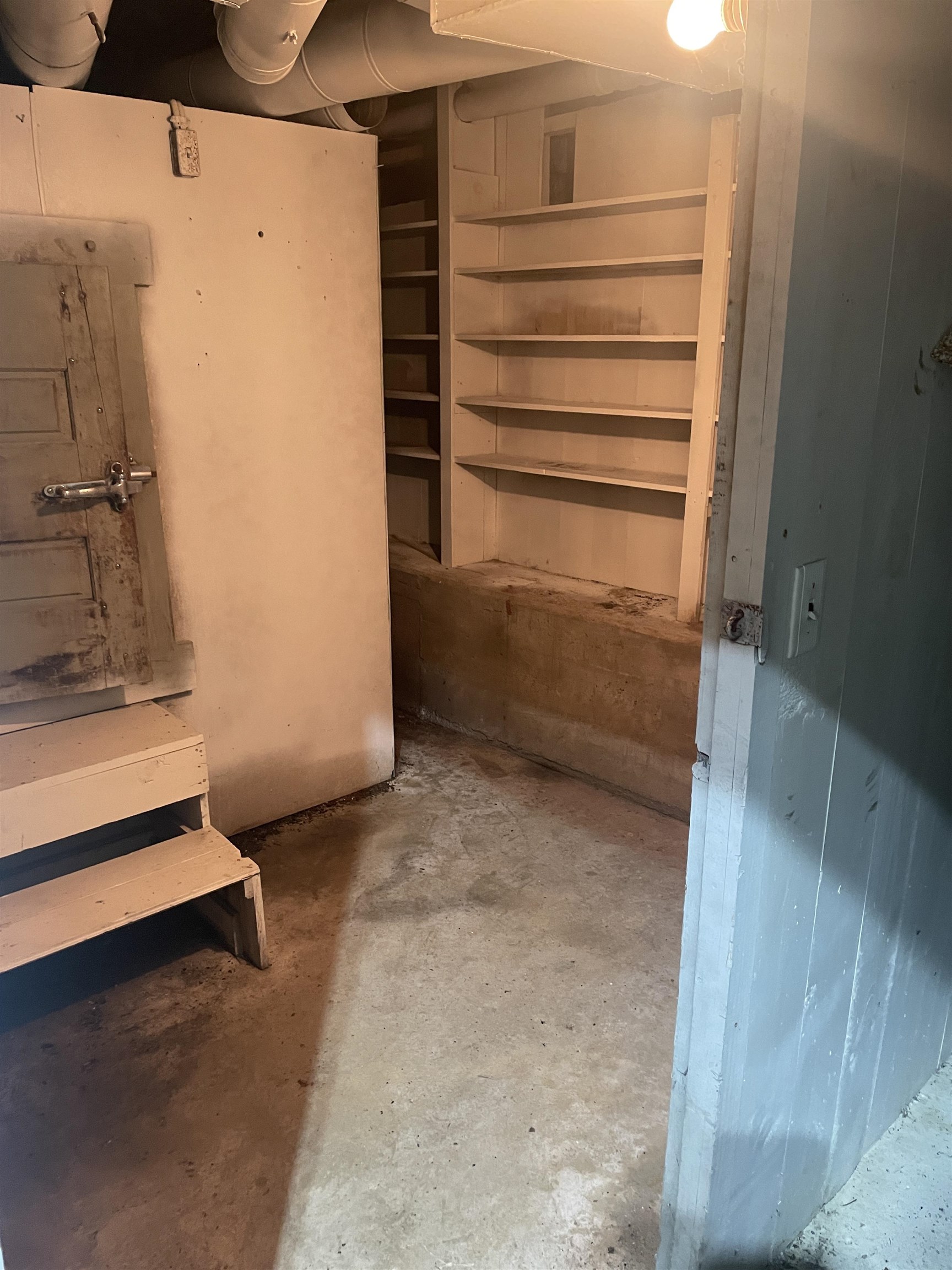 2139 Highway 30 Townshend, VT 05353 - Photo 33 of 40