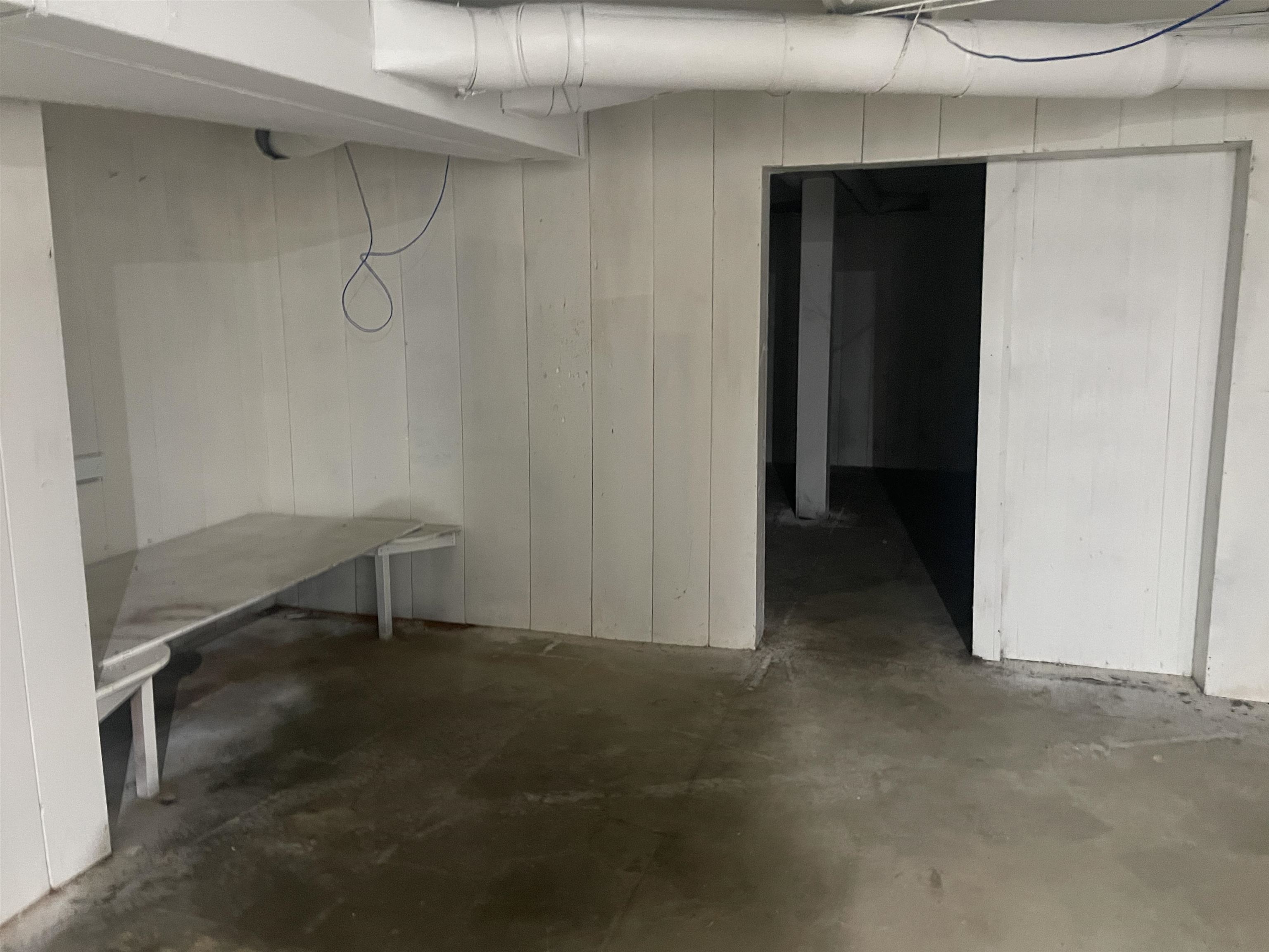 2139 Highway 30 Townshend, VT 05353 - Photo 35 of 40