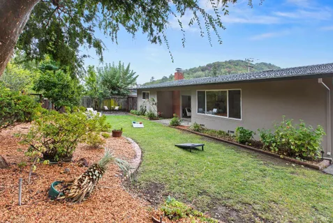 a view of a sign board