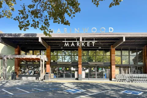 $1,099,000 | 2718 Las Gallinas Avenue, San Rafael, CA 94903