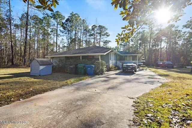 $225,000 | 6193 East Lincoln Street, Bay St. Louis, MS 39520
