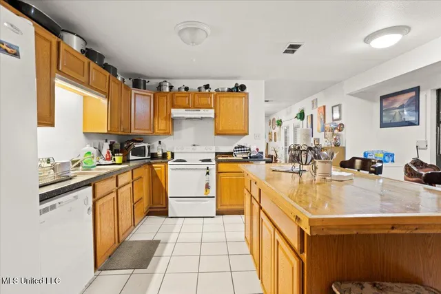 $225,000 | 6193 East Lincoln Street, Bay St. Louis, MS 39520