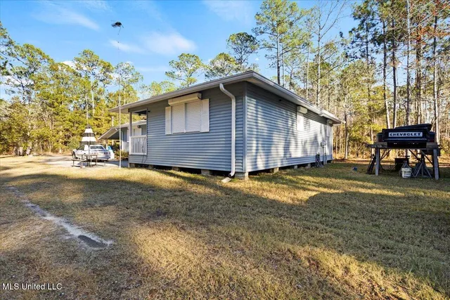 $225,000 | 6193 East Lincoln Street, Bay St. Louis, MS 39520
