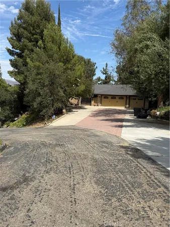 $6,500 | 356 South Mohler Drive, Anaheim, CA 92808
