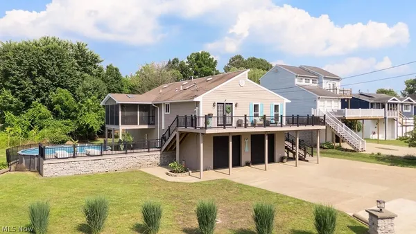 $379,000 | 31 Anns Drive, Vienna, WV 26105