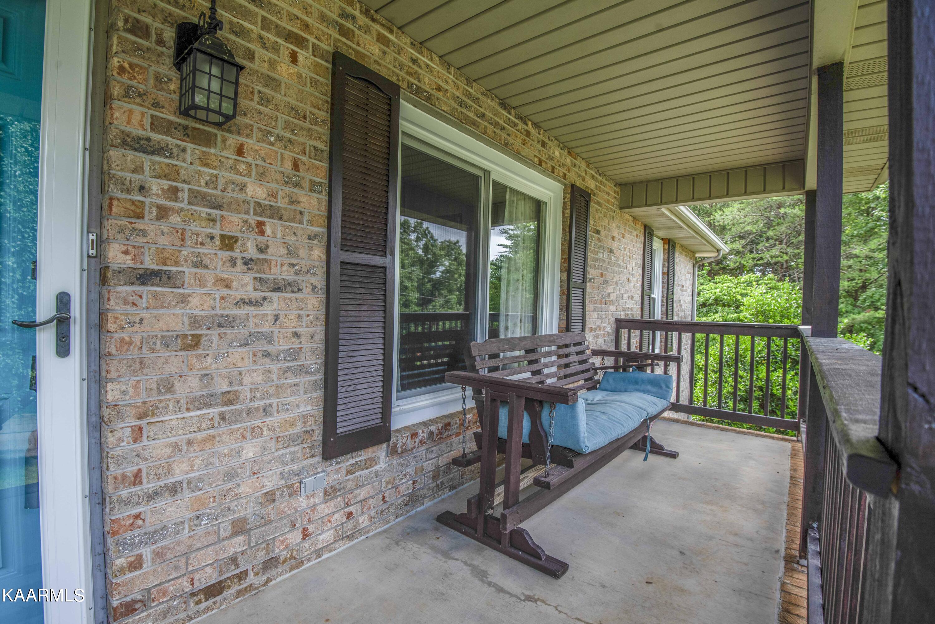 8519 Ridgeland Drive Corryton, TN 37721 - Photo 5 of 43 patio_1